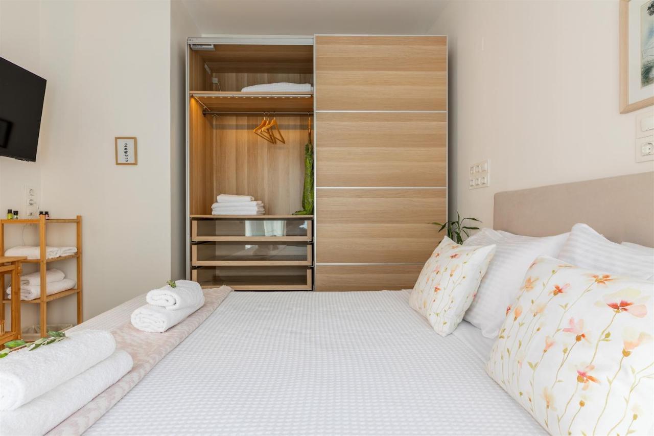 Theseus Zen Luxury Suite - Natural Living イラクリオン エクステリア 写真