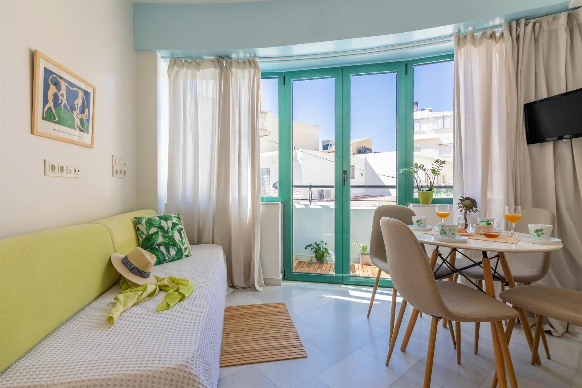 Theseus Zen Luxury Suite - Natural Living イラクリオン エクステリア 写真
